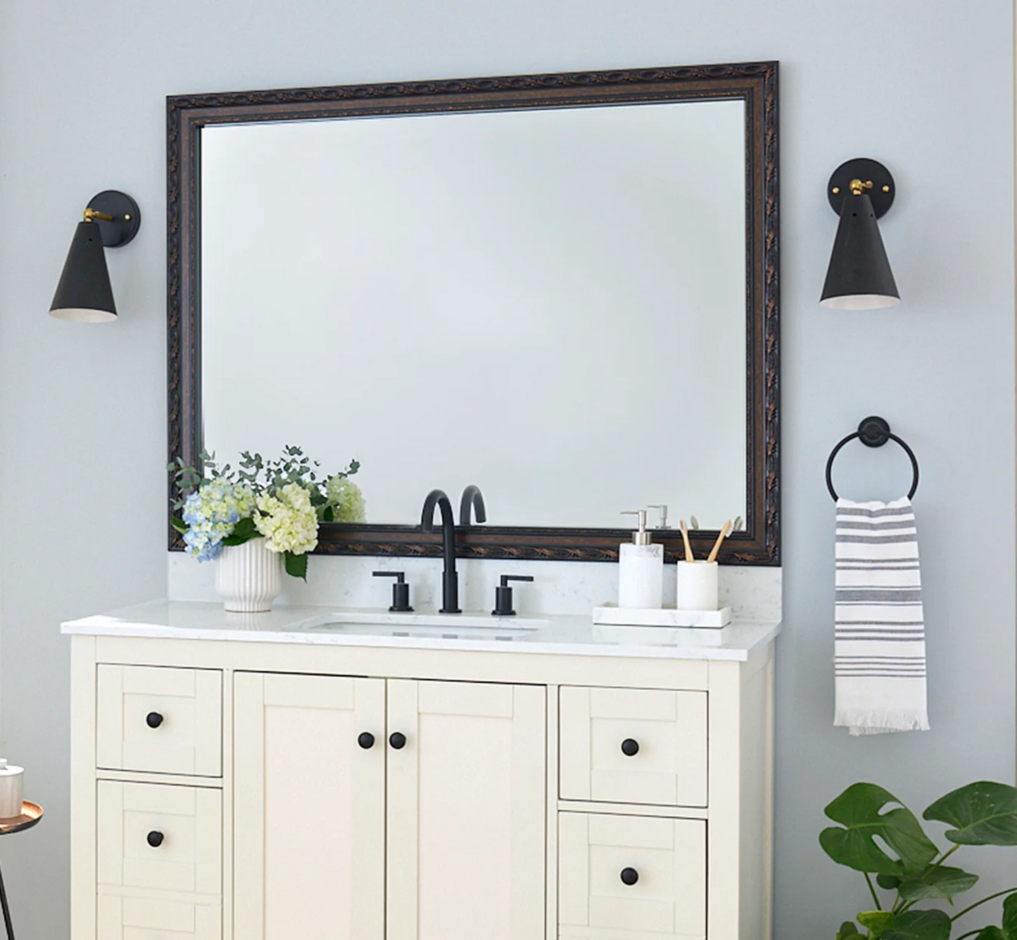 Acadia Oiled Bronze Frame