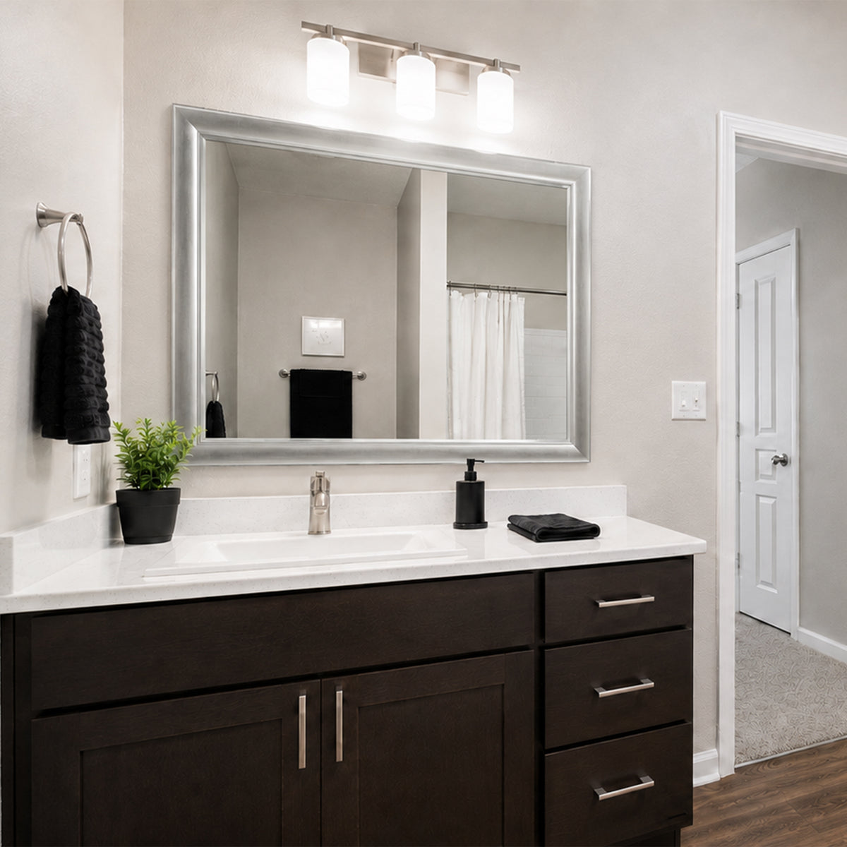 The same vanity mirror framed in Solana Modern Silver